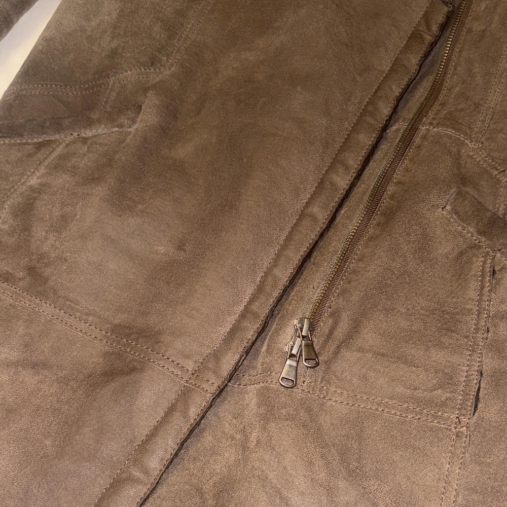 Danier dark army green Teddy Jacket with faux fur lining - Picture 9 of 11